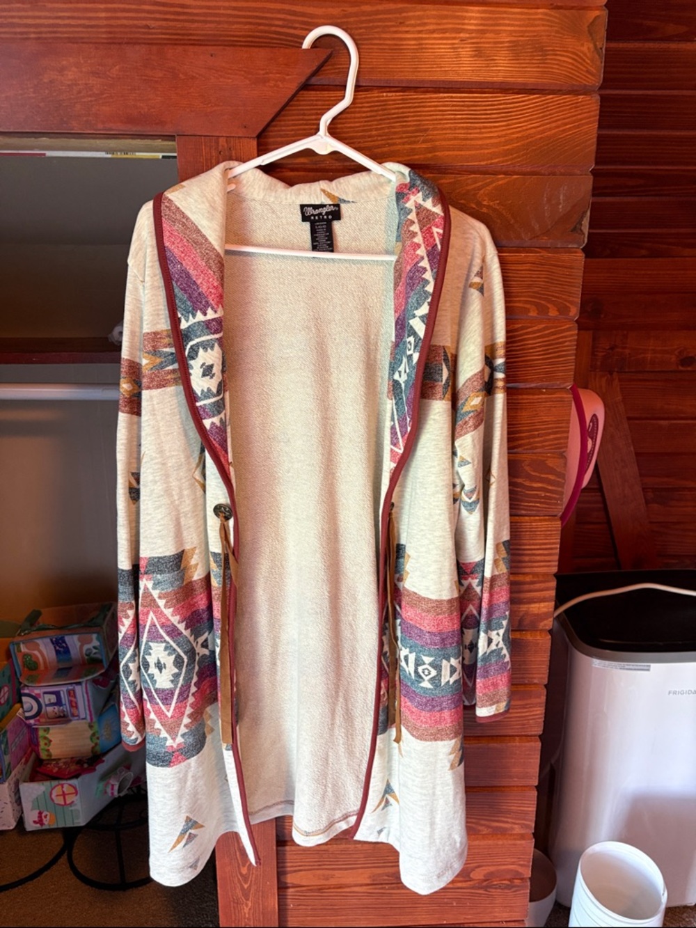 Wrangler Cream Hooded Aztec Open Cardigan with Multicolor Geometric Print